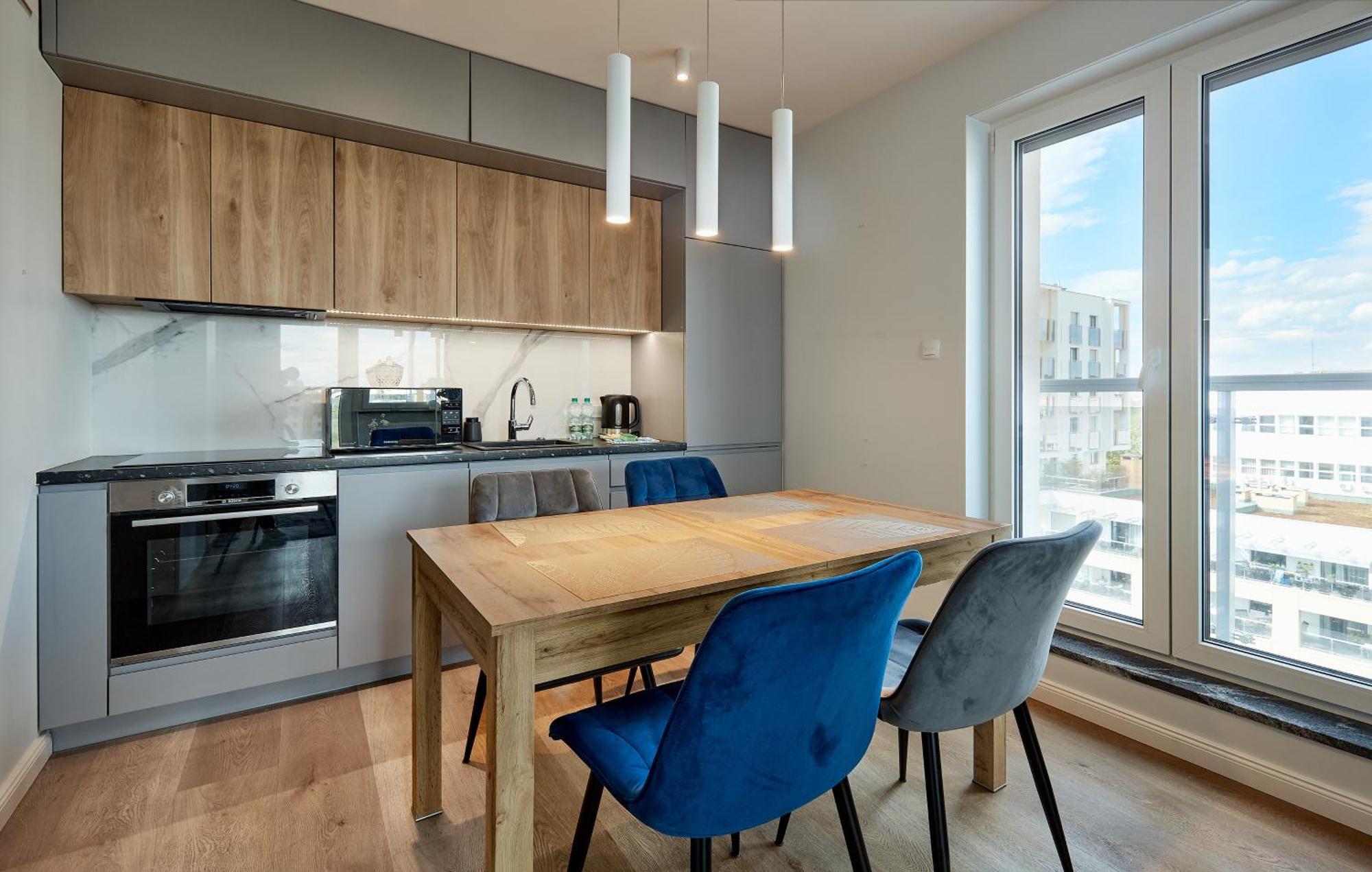 Lasek Marcelinski Comfy Apartment Poznań Exterior foto